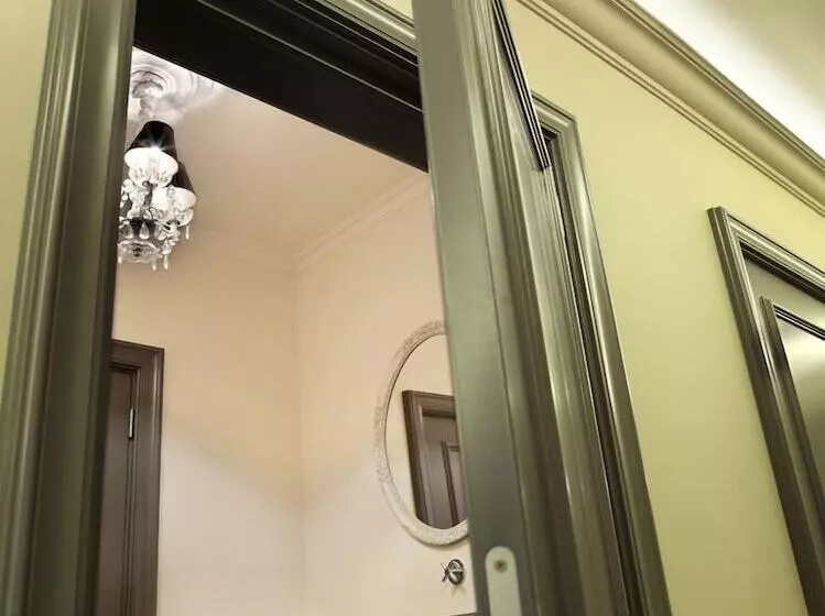 Aamiaismajoitus (B&B) Villa Reynaert