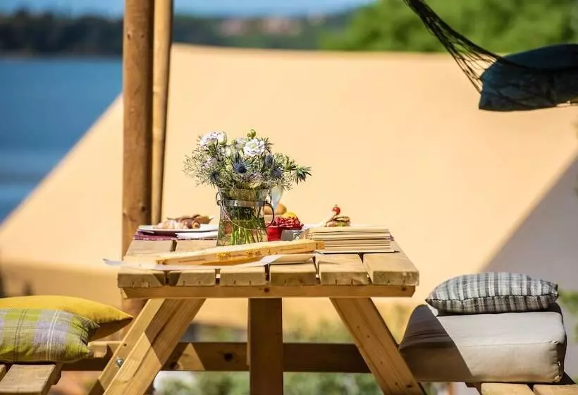 ホテル Arena One 99 Glamping