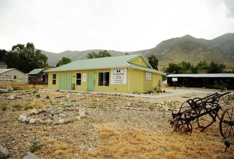 Hotelli Camelot Inn At Honeyville