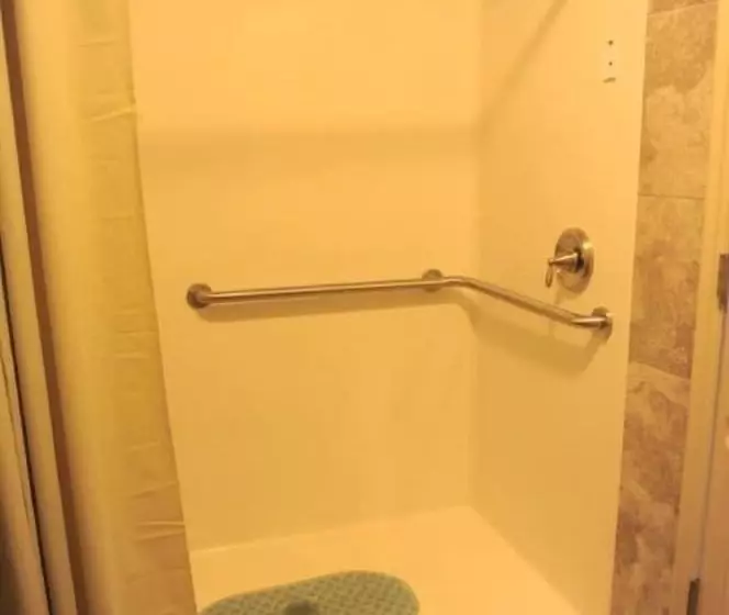 Hotelli Camelot Inn At Honeyville