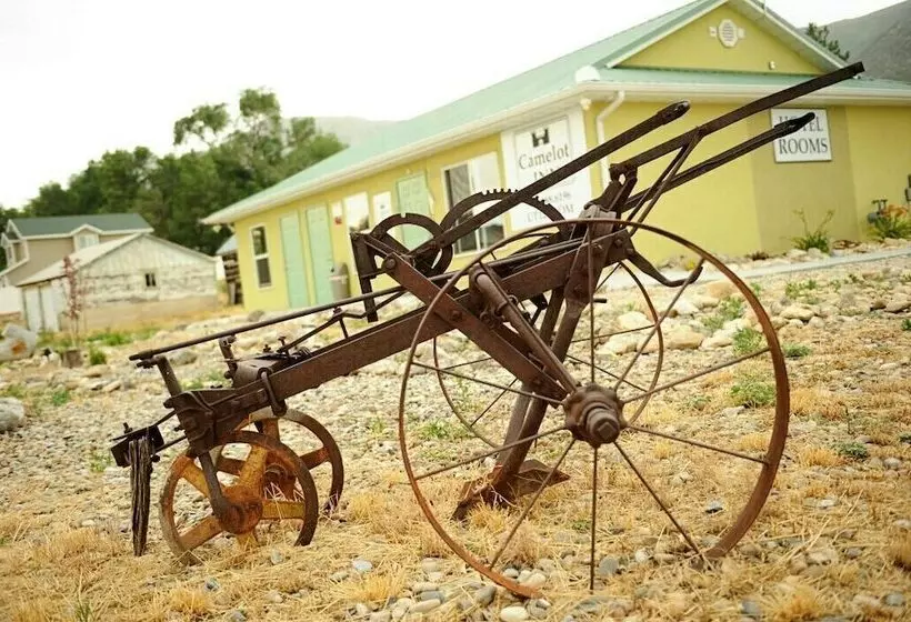 Hotelli Camelot Inn At Honeyville