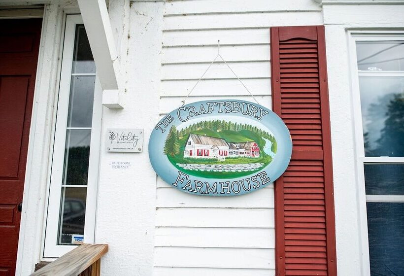 فندق Craftsbury Farmhouse