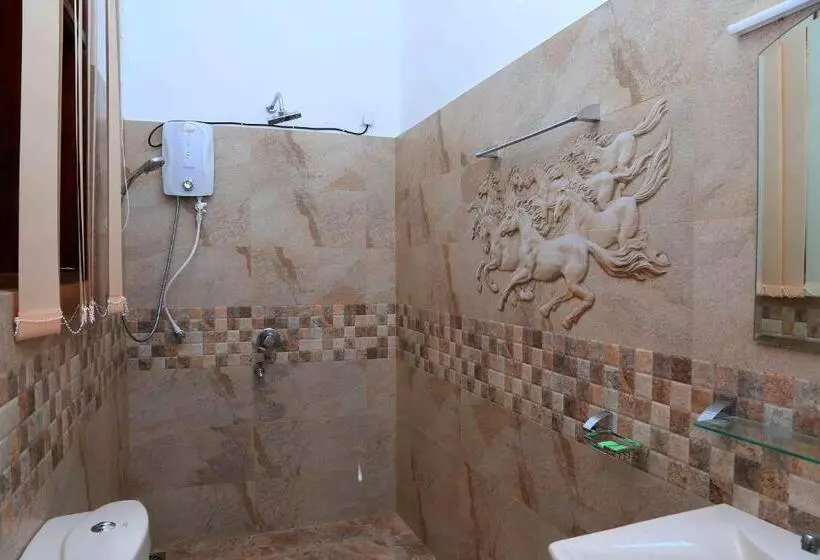 ホテル River Edge Yala