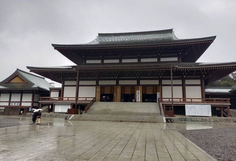 Отель Route Inn Katori Sawara Ekimae