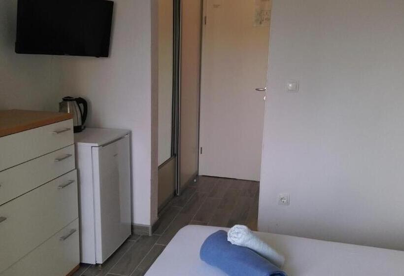 بنسيون Guest House Marija