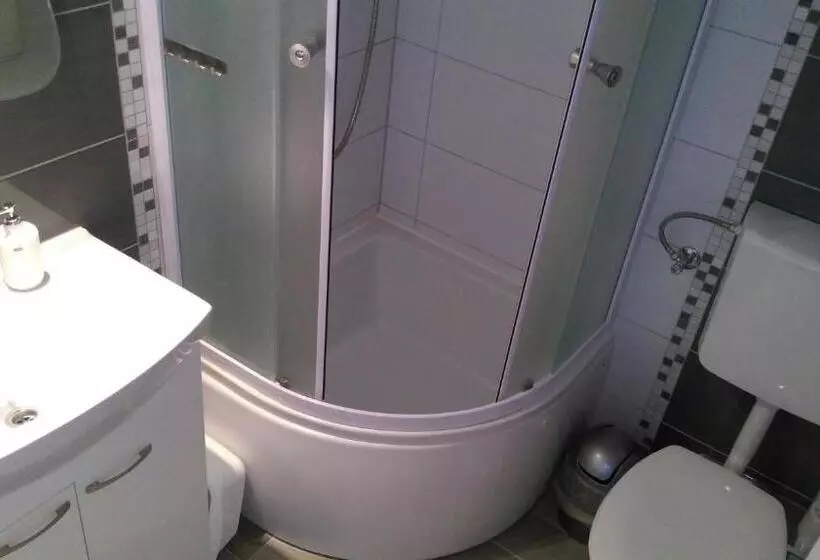 Majatalo Guest House Marija