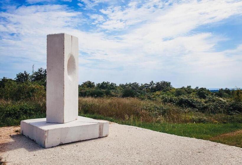 Panzió Mon Perin Castrum Rooms Dado