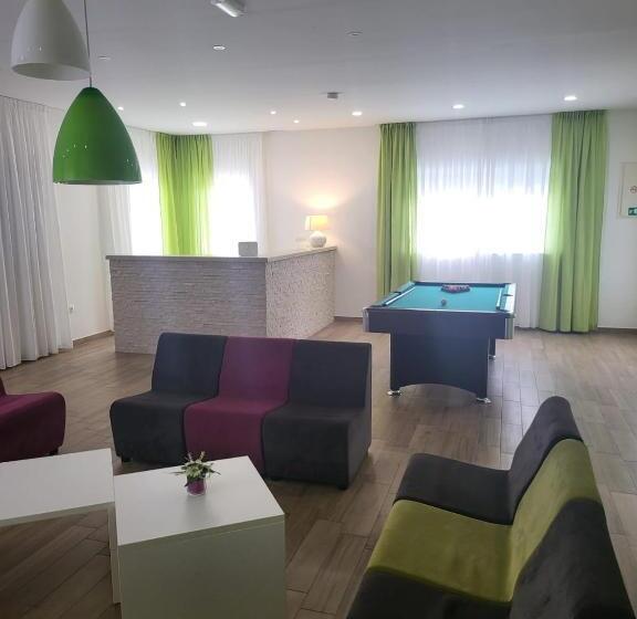 Пансион Yourcroatiaholiday   Villa With 6 Rooms