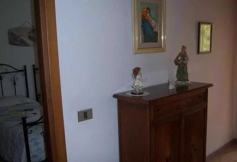 Hotelli Affittacamere Mariada