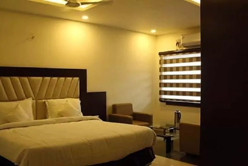 Hotelli Grand Meridian