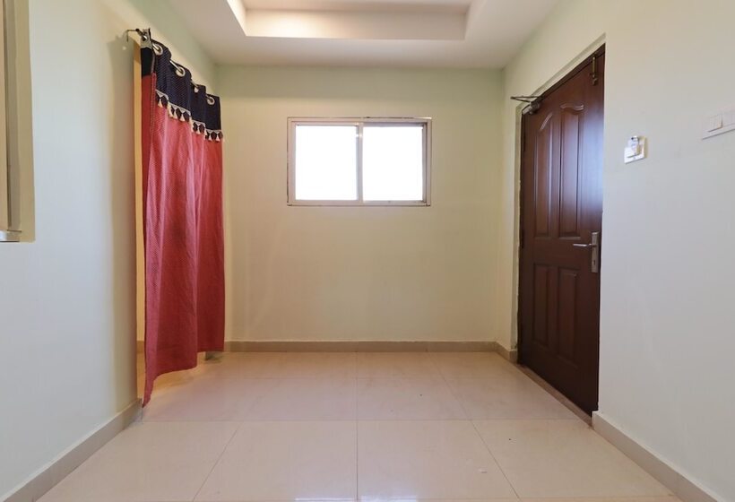 ホテル Rama Royal