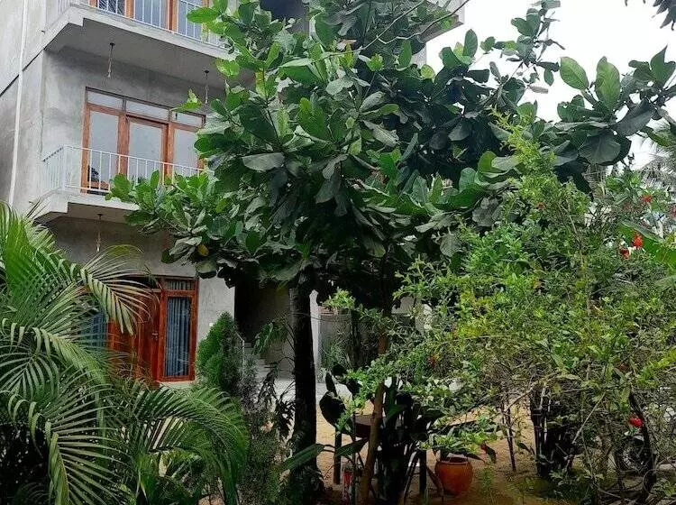 Hotelli Surf Gangs Arugambay