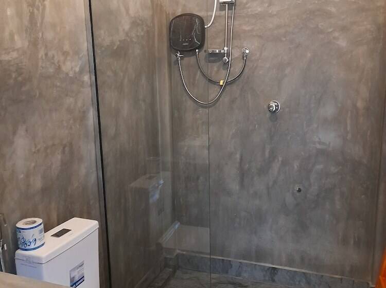 ホテル Surf Gangs Arugambay