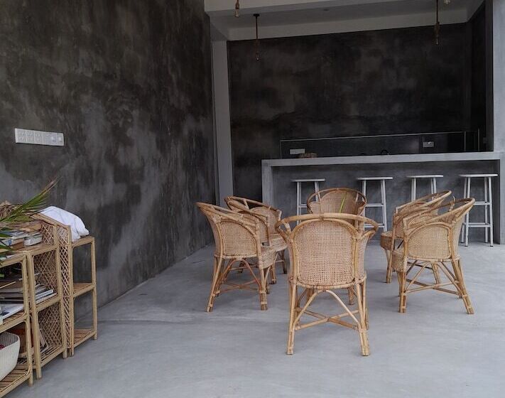 ホテル Surf Gangs Arugambay