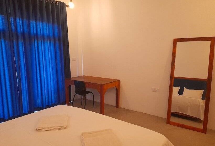 ホテル Surf Gangs Arugambay