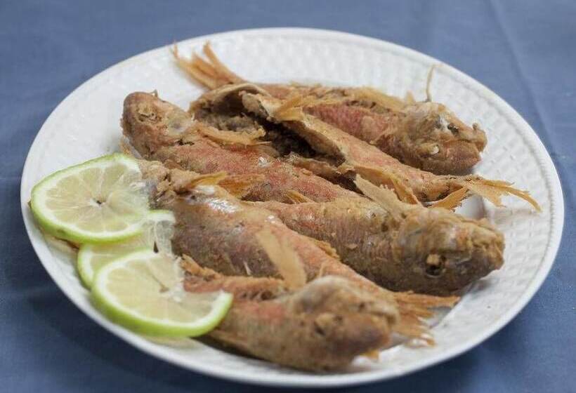 ホテル Tylos Beach