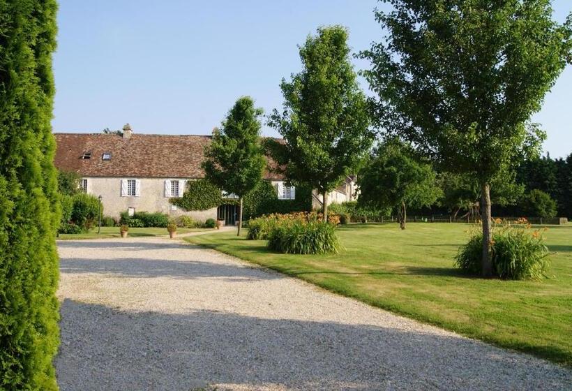 Manoir De La Pataudière B&b