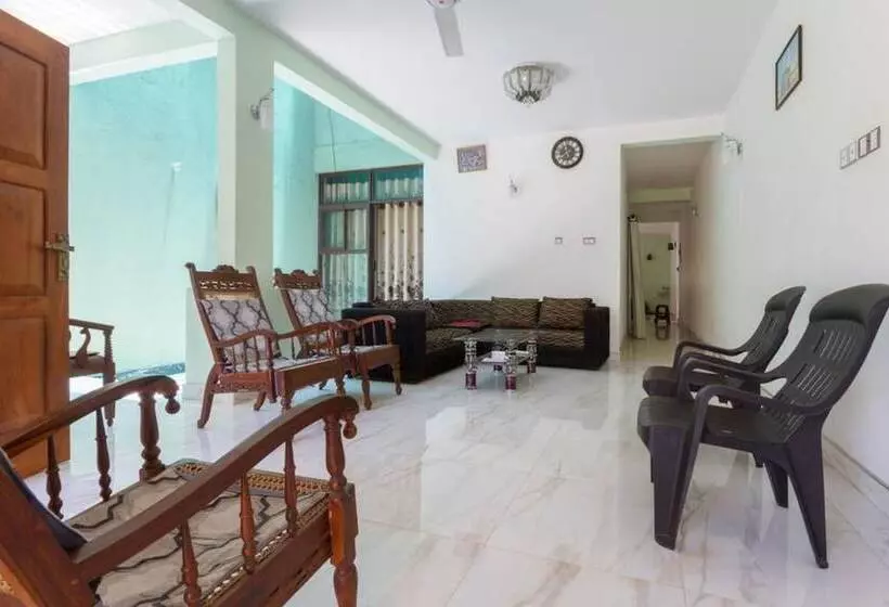 ペンション Imran Villa