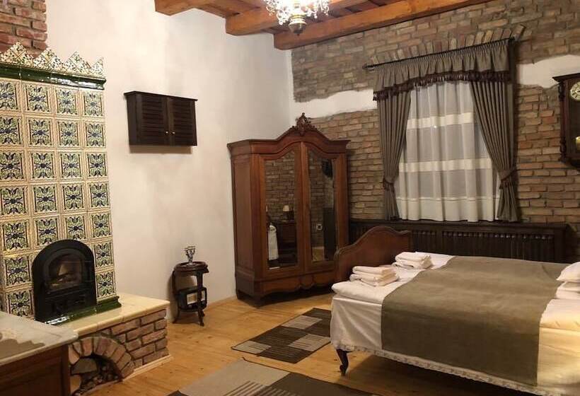 پانسیون Molnos Kuria