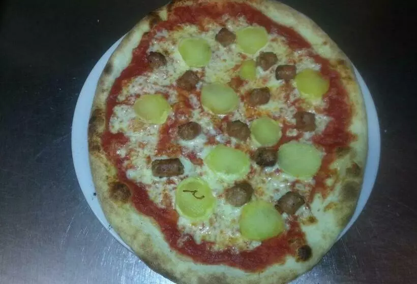 Retkeilymaja Osteria Anzonico