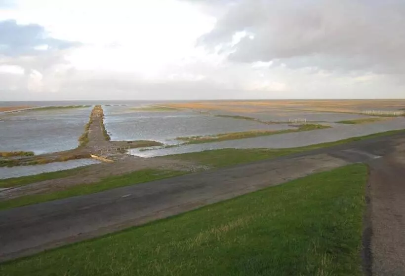 ベッドアンドブレックファースト Finisterre