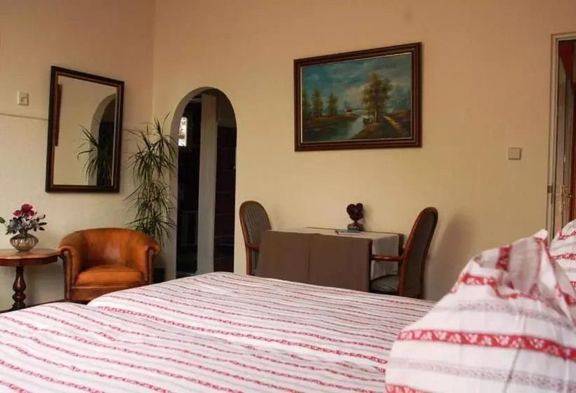Bed and Breakfast T Oude Veerhuis