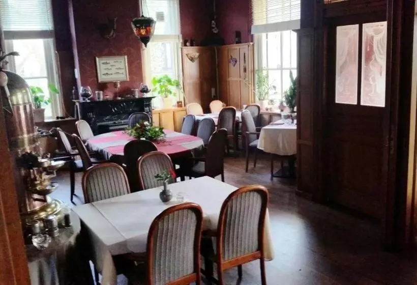 Bed and Breakfast T Oude Veerhuis