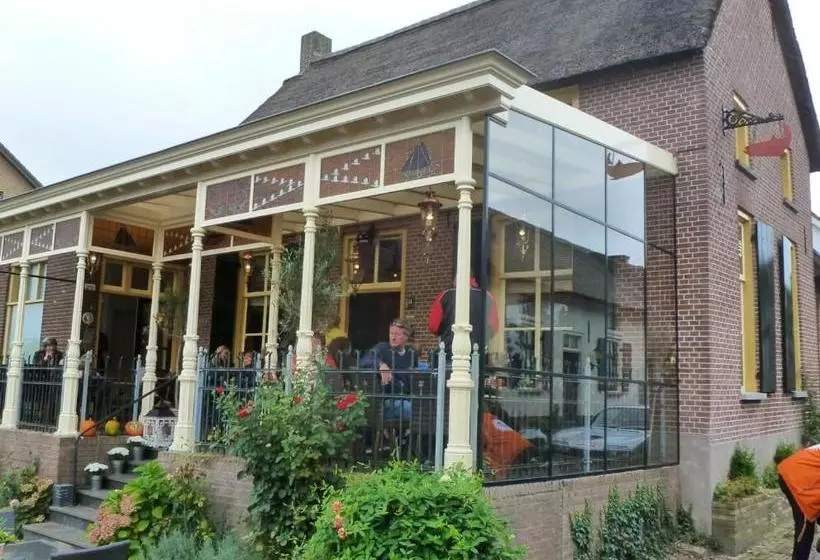 Bed and Breakfast T Oude Veerhuis