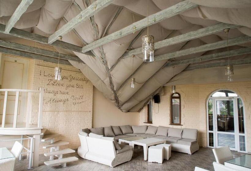 בית מלון כפרי Knyazhyi Dvir