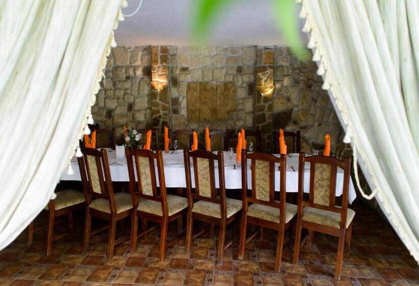 בית מלון כפרי Knyazhyi Dvir