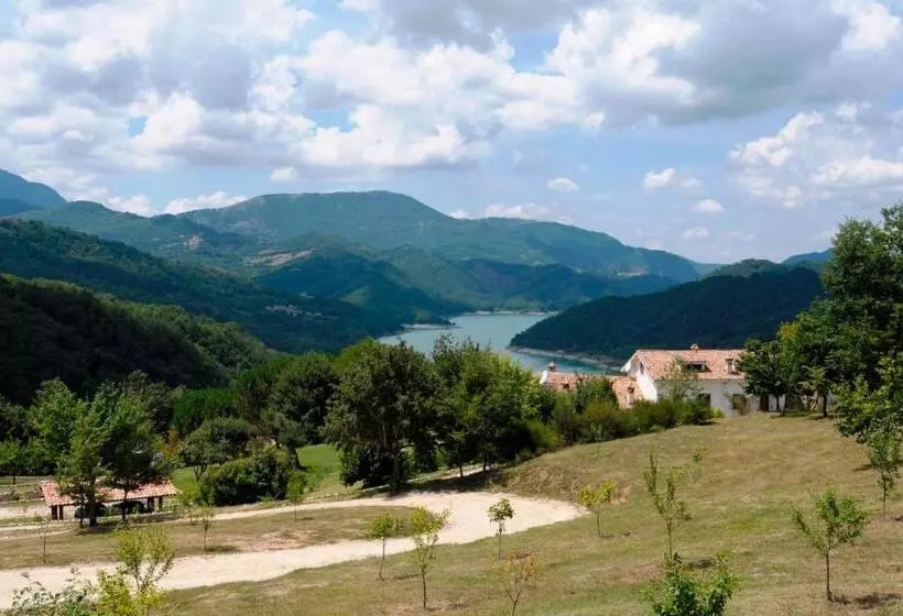 ホテル Locanda Colle Cerqueto