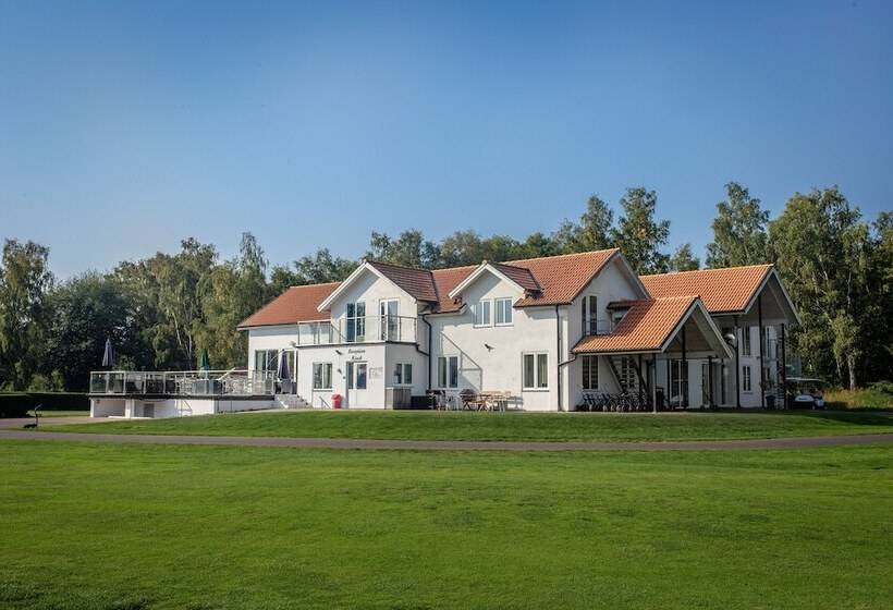 בית מלון כפרי Lydinge Resort