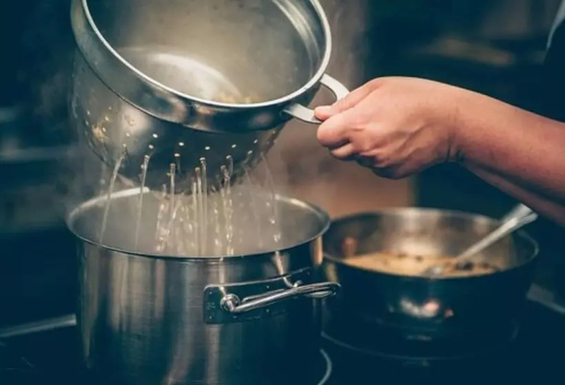 Hotelli Lydinge Resort