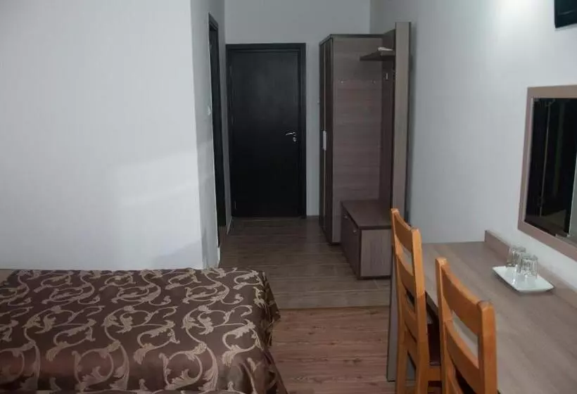 Hotelli Popasul Iancului