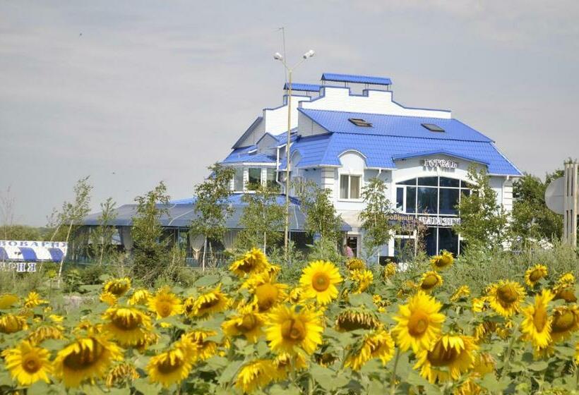 Отель Vivat Provincia