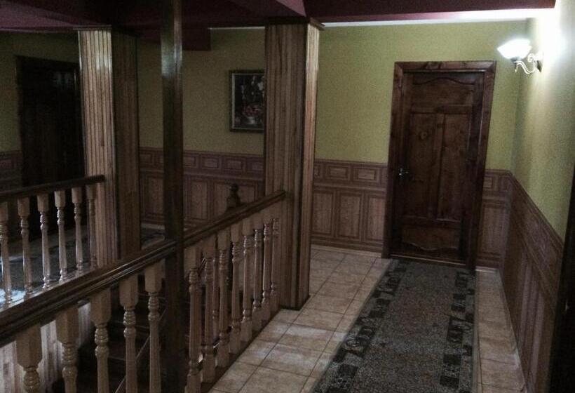 فندق Zoloti Vorota