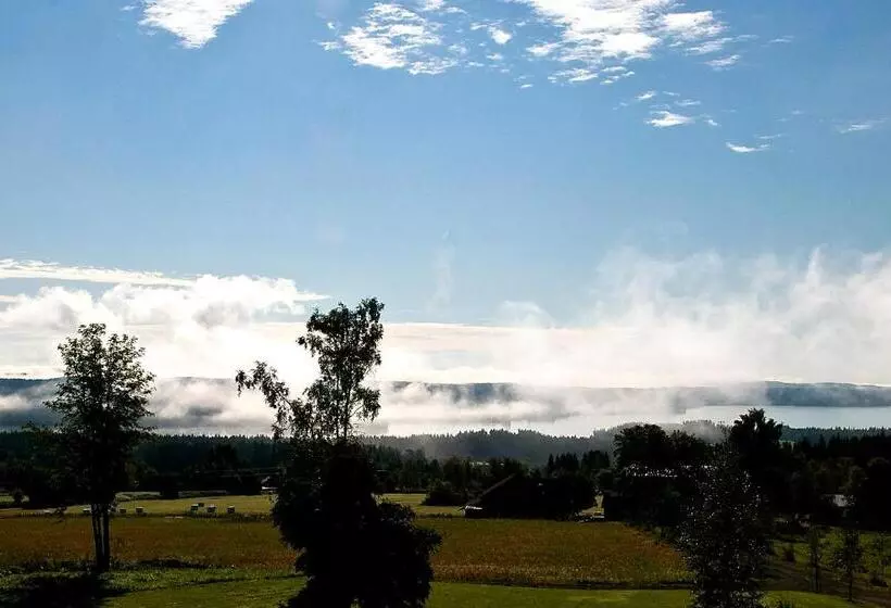 Aamiaismajoitus (B&B) Långänge Logi