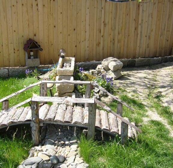 Pensión къща под наем Petrova