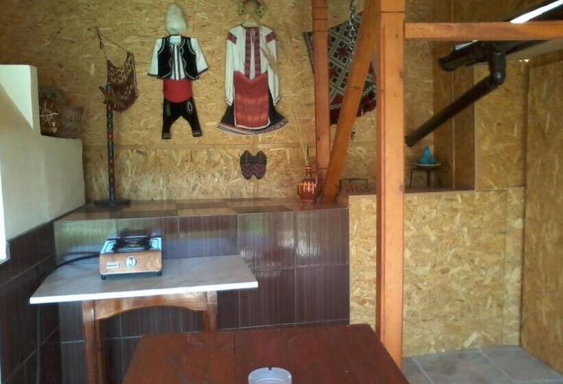 Pensión къща под наем Petrova