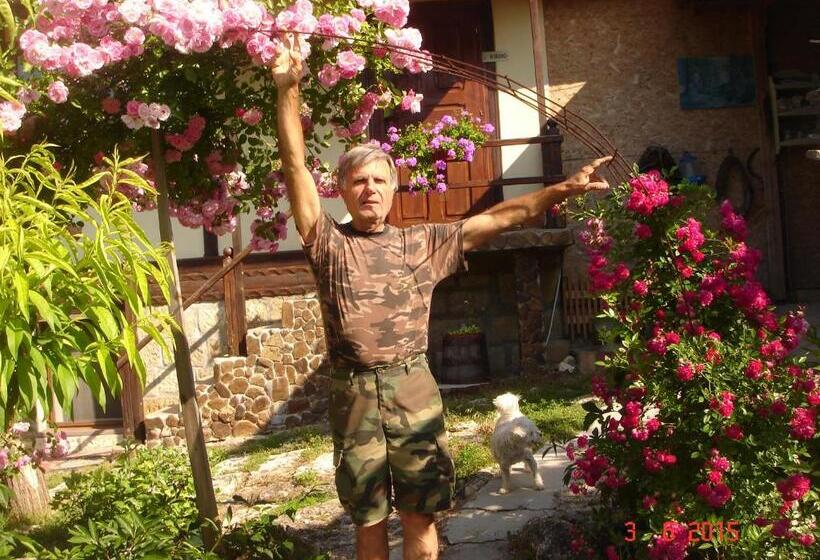 Pensión къща под наем Petrova