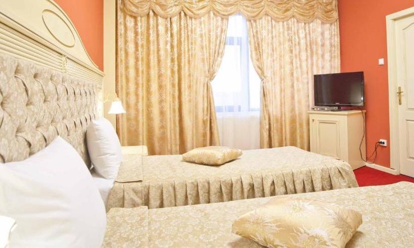 Pensiunea Crystal Ii