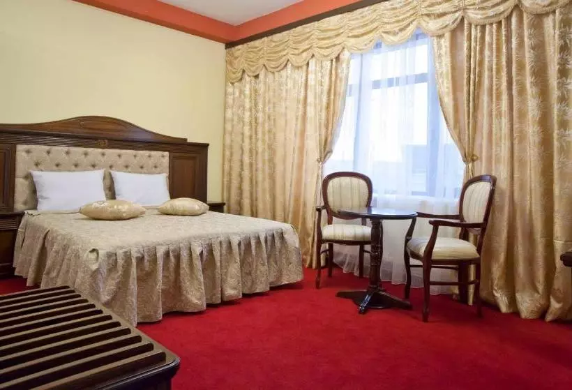 Pensiunea Crystal Ii