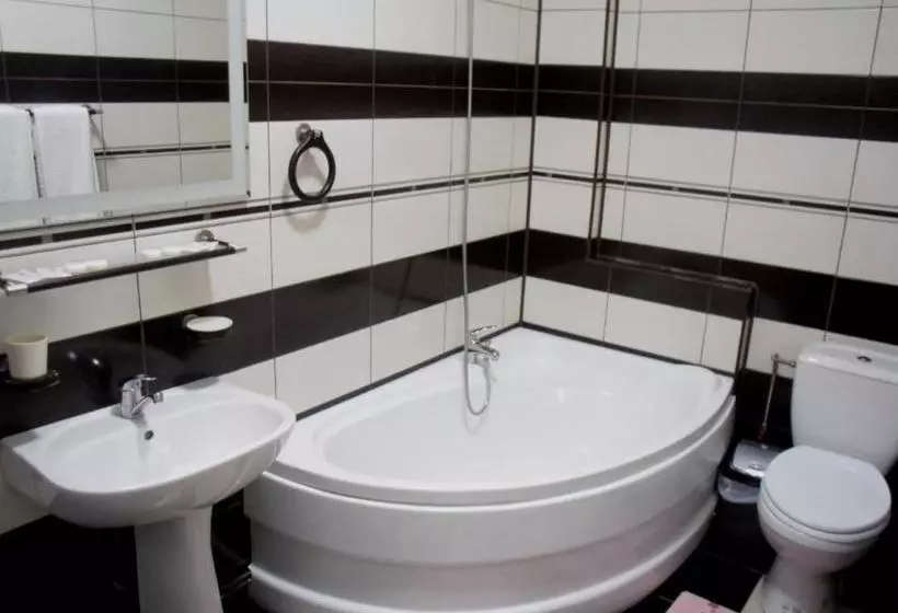 Pensiunea Crystal Ii