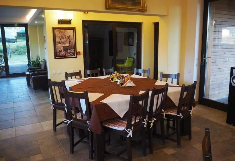 Pensiunea Smida Park