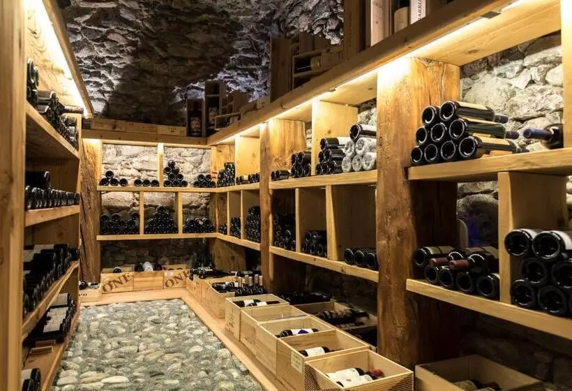 Relais & Châteaux In Lain Hotel Cadonau