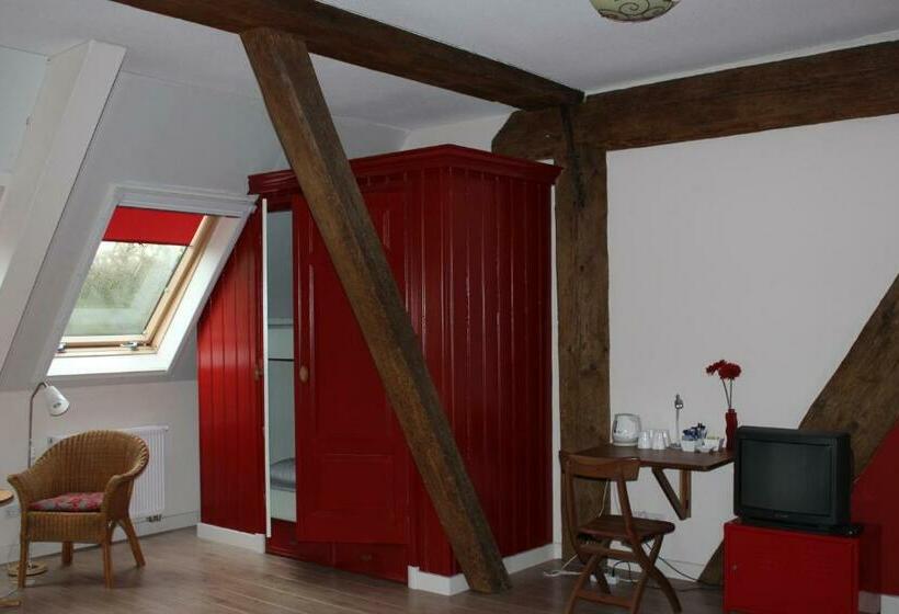 Wartena Hoeve   Vega B&b