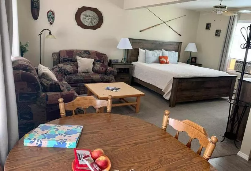 تختخواب و صبحانه Fox Hollow Inn