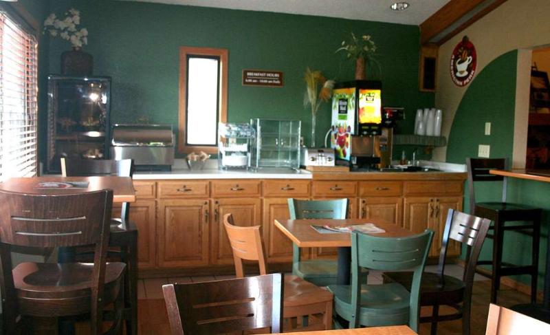 Otel Americinn Carlton