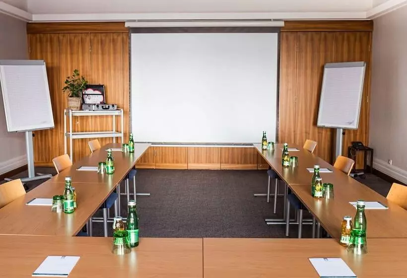 Отель Andreas Hofer