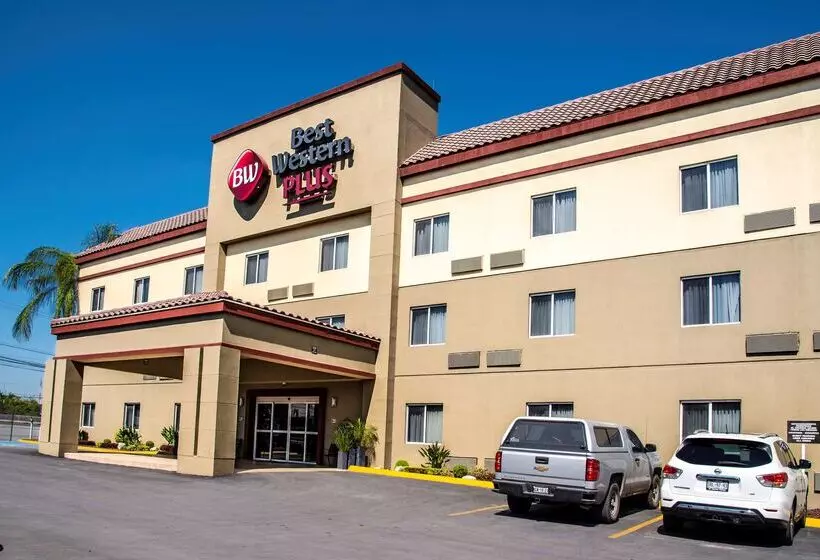 ホテル Best Western Plus Monterrey Airport
